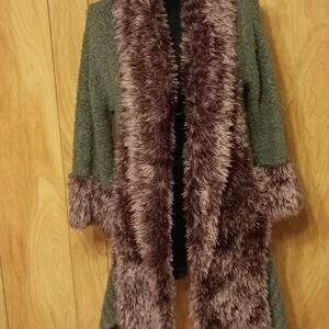 Noelle Grey And Brown Fuzzy Trim Sweater